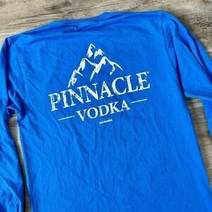 Blue Pinnacle Vodka long sleeve shirt
Port co mens M measures 19x26